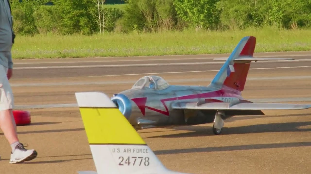 MAB2022 Big MIG 15 - 4K SDR