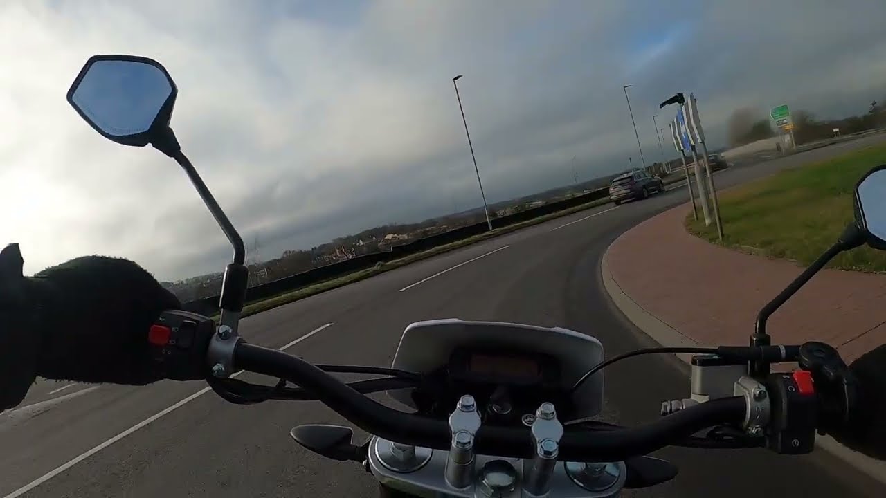 2025 UM DSR EX 125 Walkaround & Test Ride