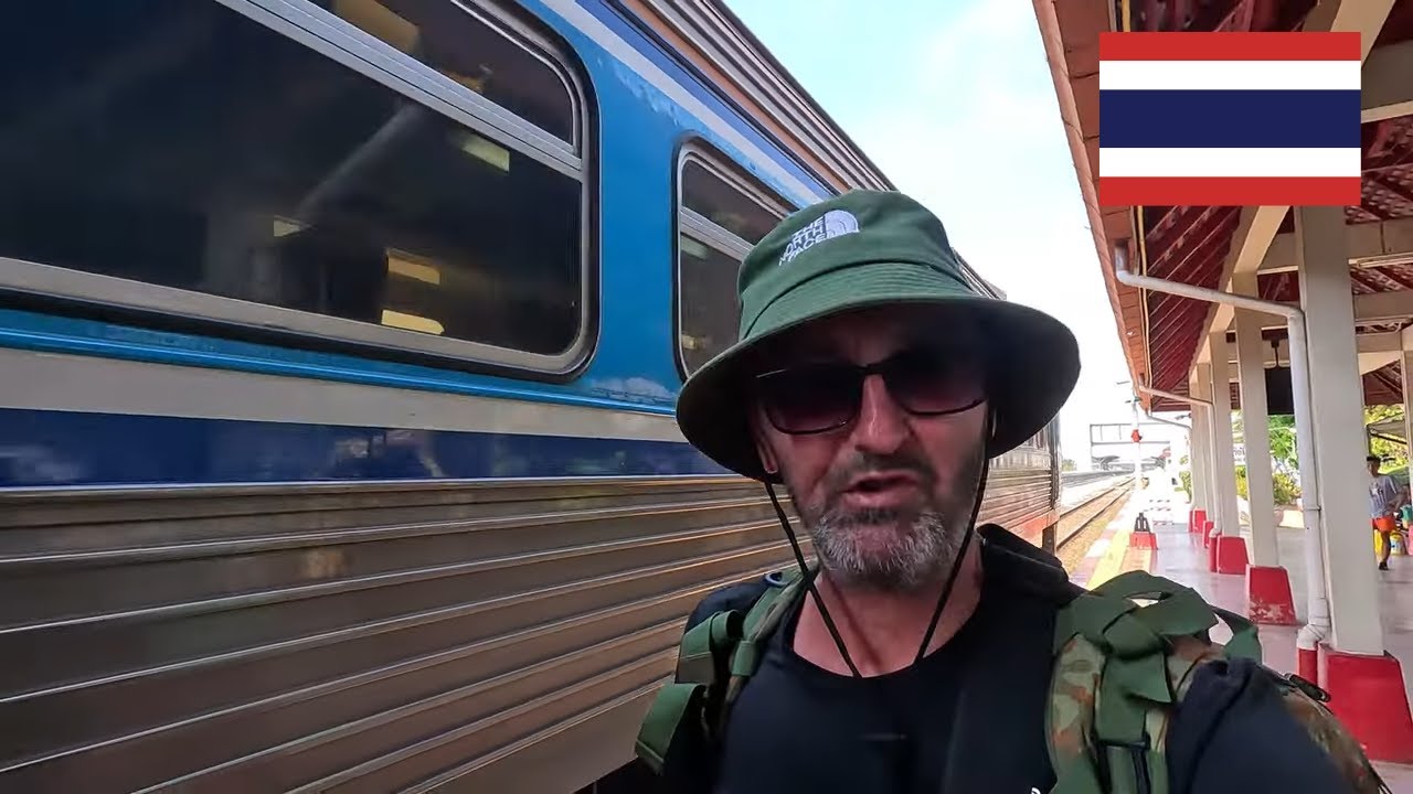 Pratchup Khiri Khan To Surat Thani 2nd Class Train Accommodation and Street Food
