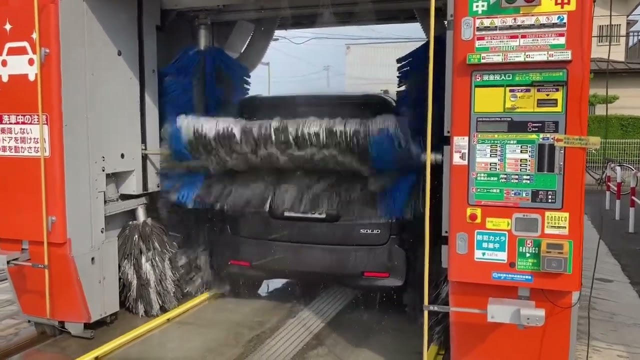 sevenelevenの洗車機使ってみた！　　　　のれすー♪