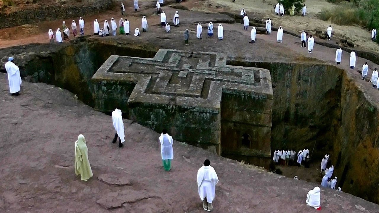 Top 10 Amazing Underground Temples Around the World || Pastimers