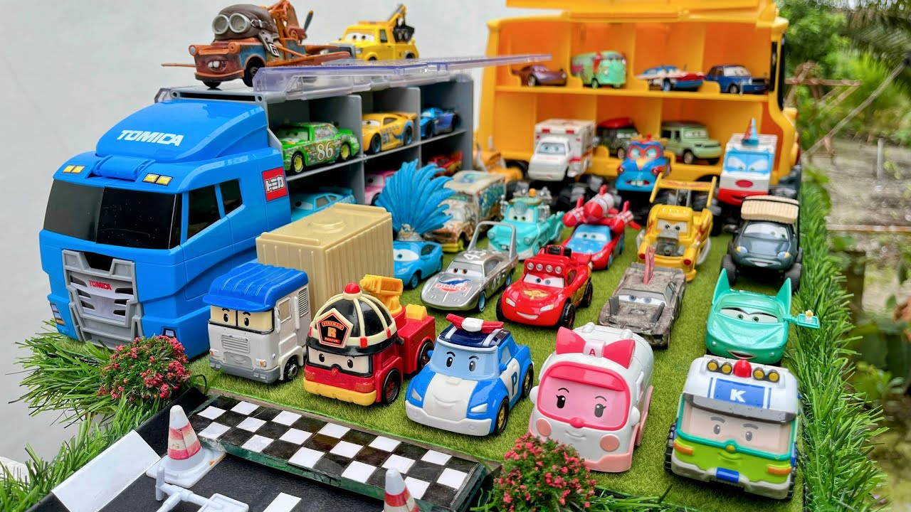 Clean up muddy minicars & disney car convoys! Play in the garden