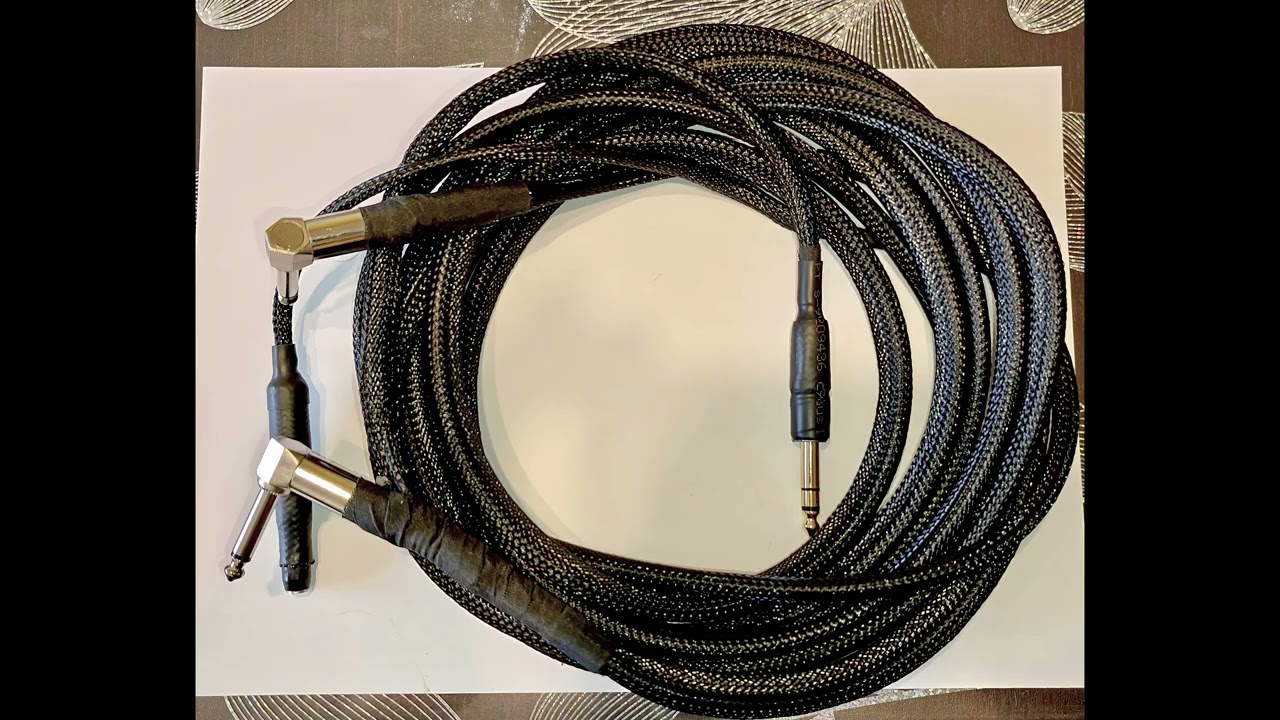 Planet Waves vs Mogami cable - sound test