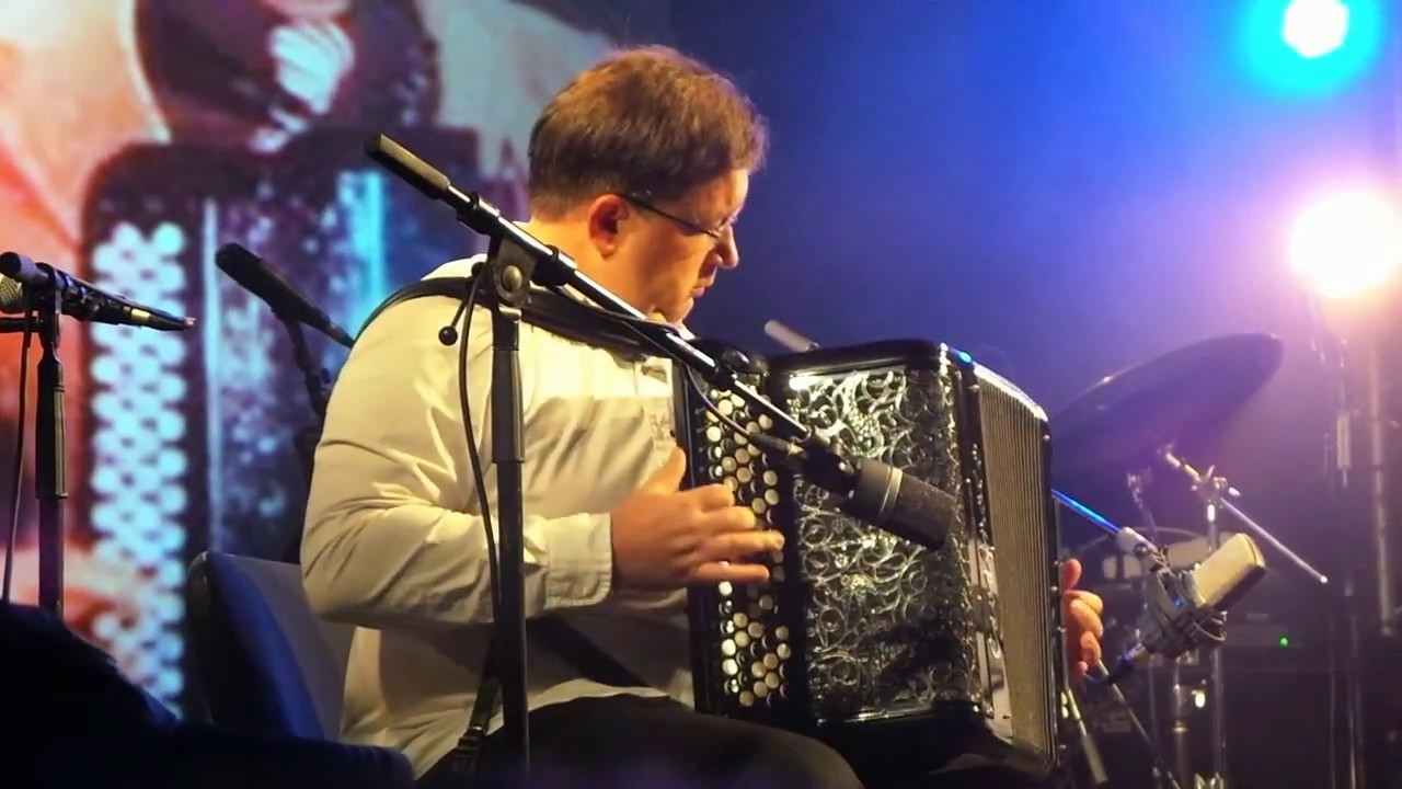 C'est ça l'accordéon.......Eric et Sandra Bouvelle
