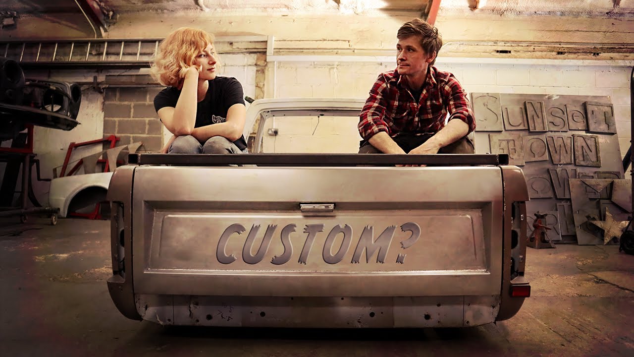 We Build a CUSTOM TAILGATE for Our MK1 Caddy!