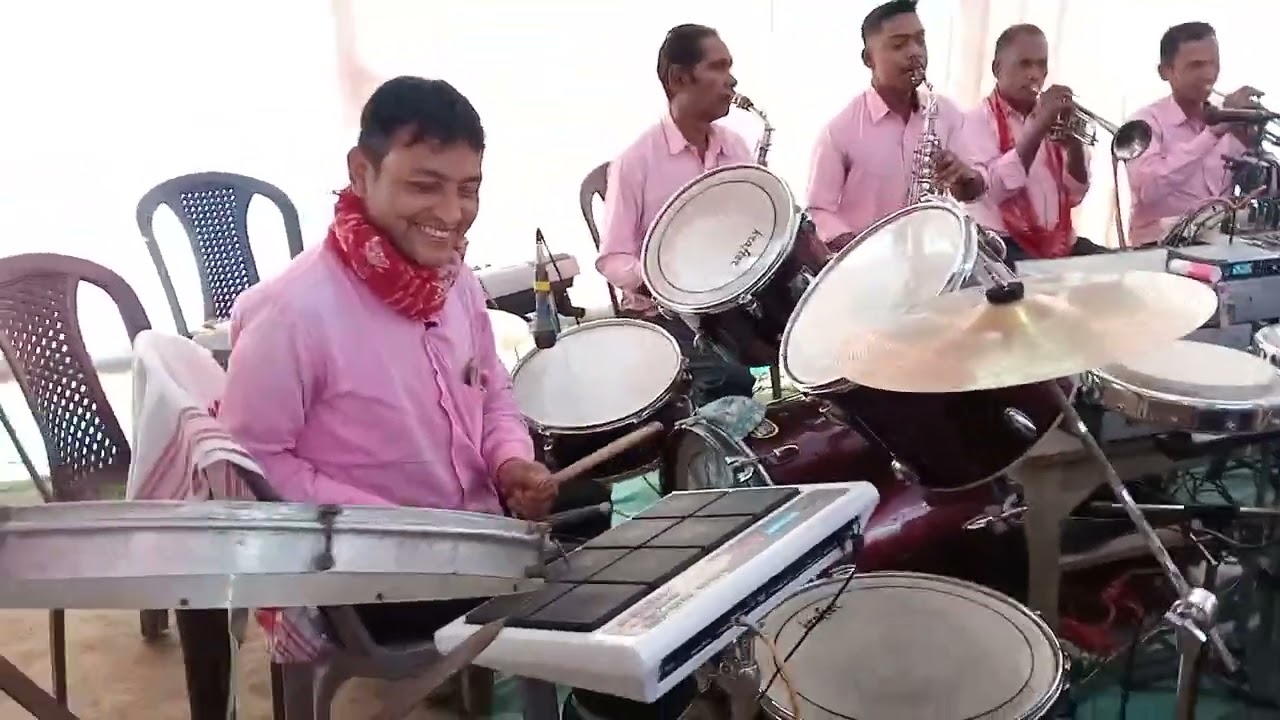 phoolon sa chehra Tera // viral song / band party cover .