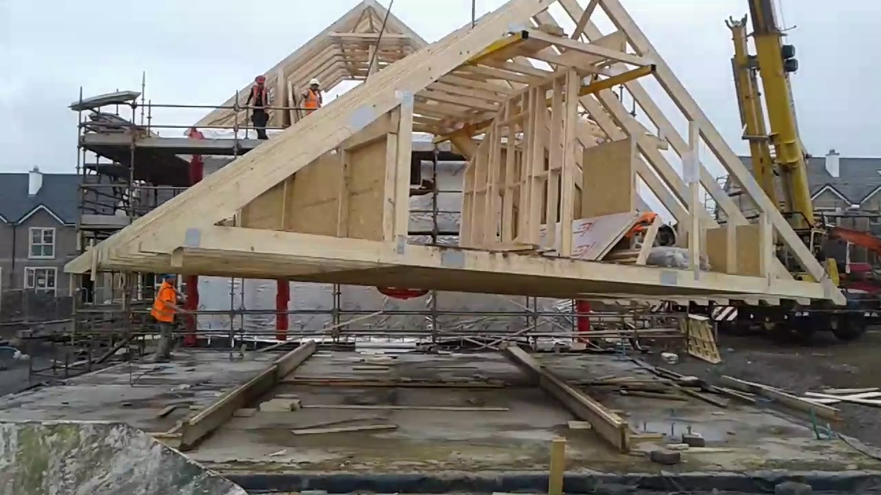 Truss  Roof    lift
