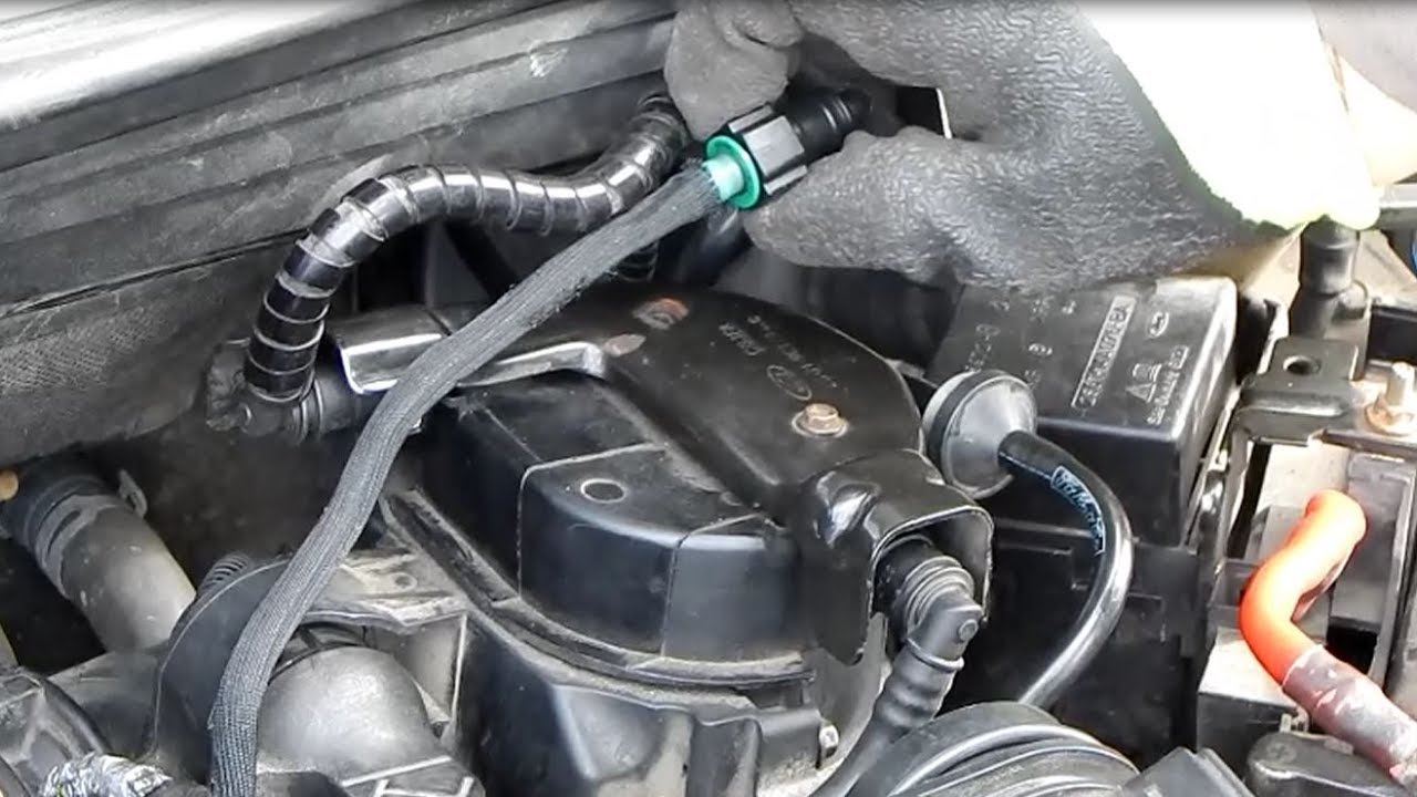 Jak wymienić filtr paliwa i odpowietrzyć Ford Fiesta 1.4 T.D.C.I. ( POLSKI )