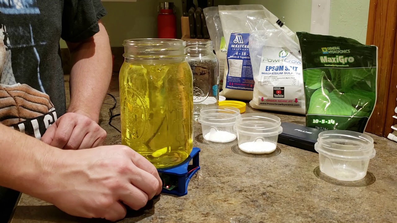 Hydroponics Fertilizer Mixing (How to mix Masterblend hydroponic fertilizer)