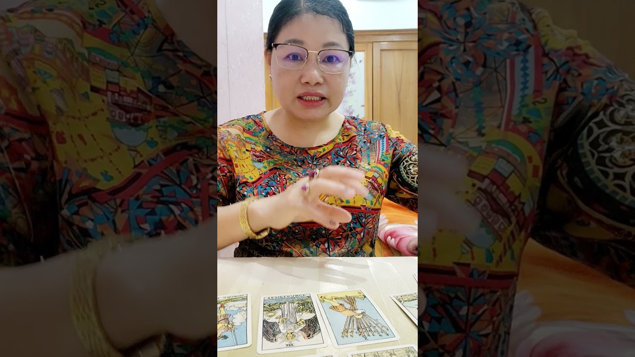 người ấy yêu bạn vì điều gì.