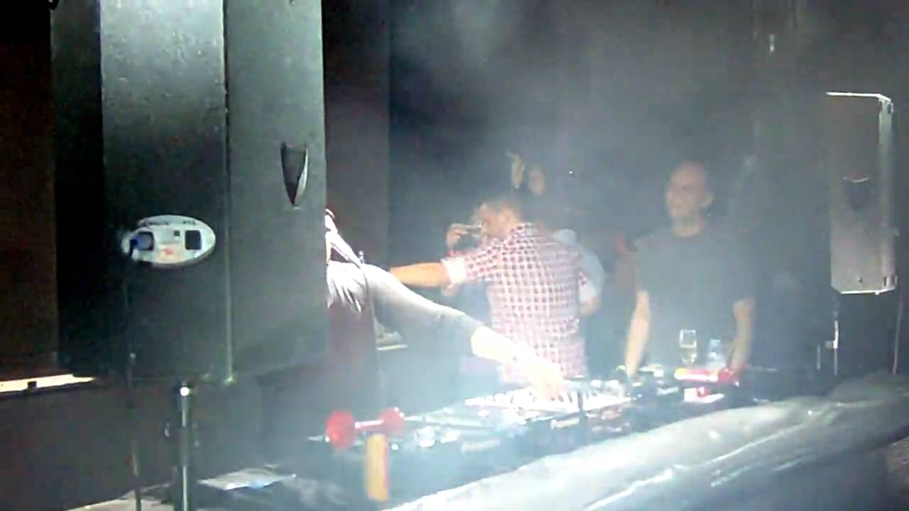 Axwell @ Cafe Del Rio (21.07.2010) #2