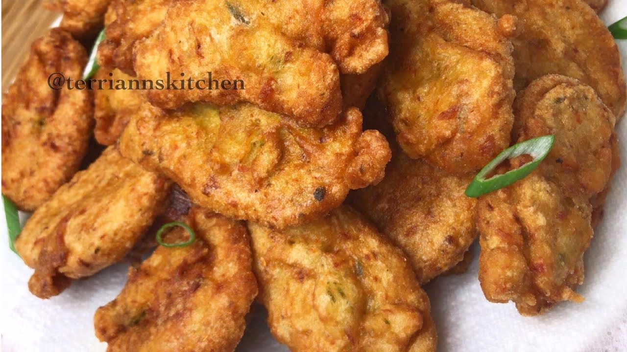 HOW TO MAKE ACCRA/ SALTFISH FRITTERS || TERRI-ANN’S KITCHEN
