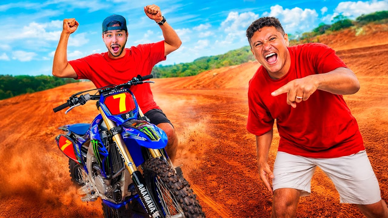 O RENATO QUER ME LEVAR PARA O MOTOCROSS