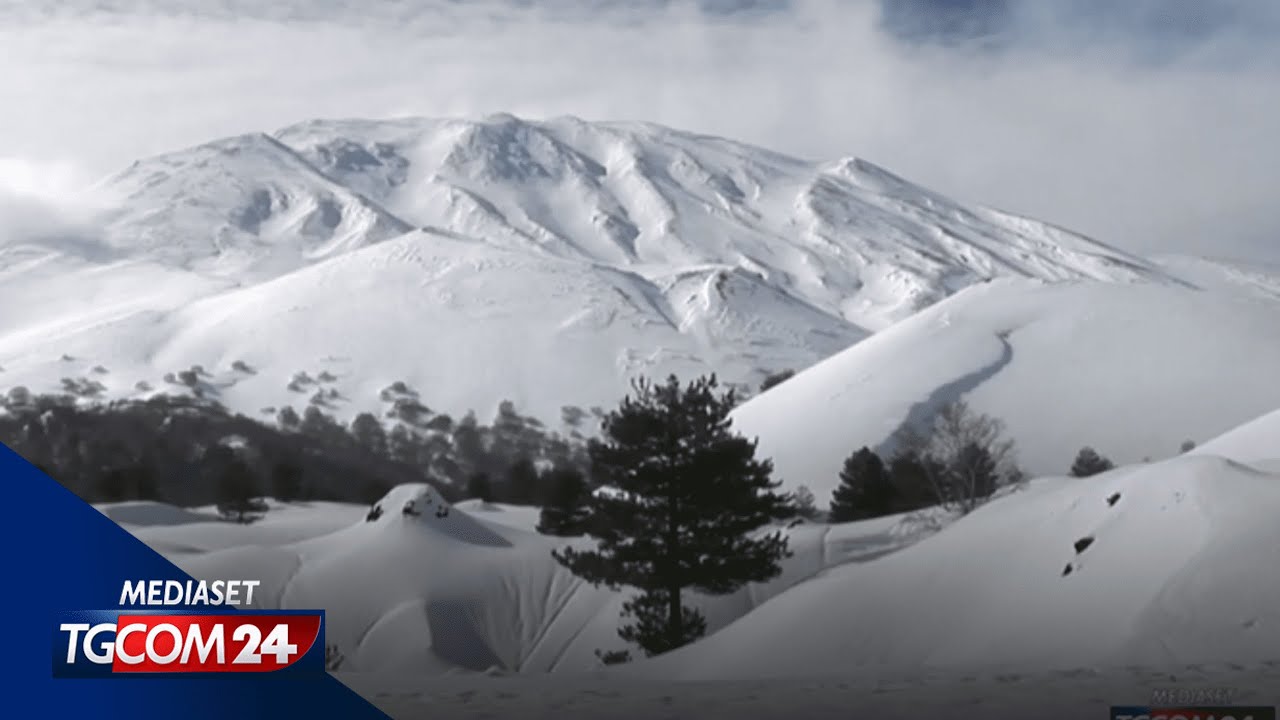 Ecco la neve sull'Etna