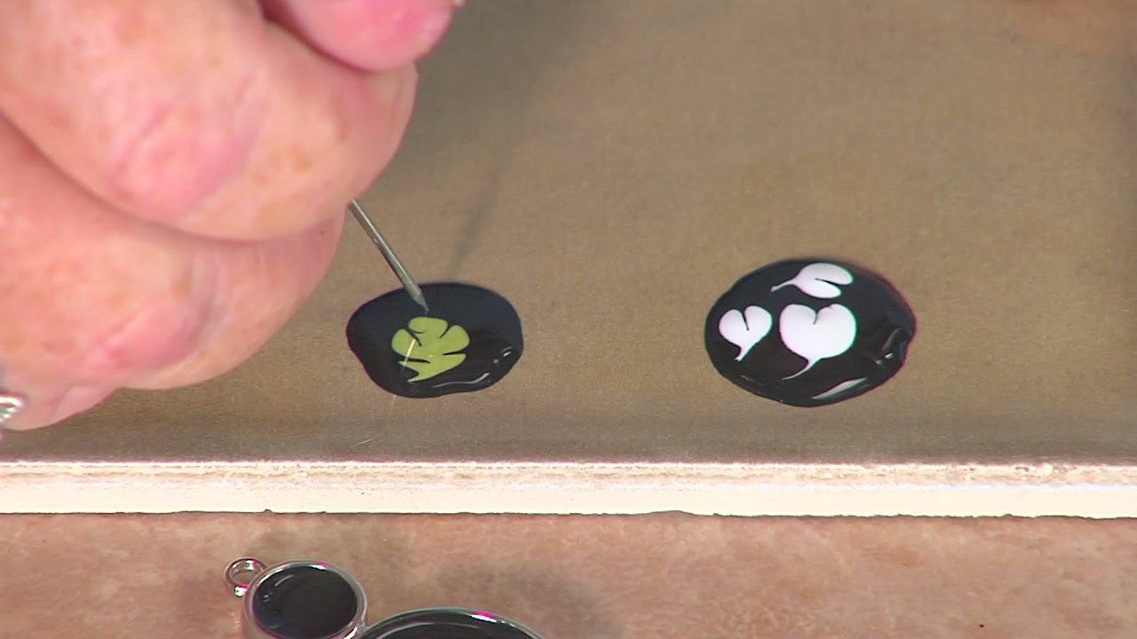 How to use liquid clay in jewelry designs on Beads, Baubles and Jewels with syndee holt (2606-2)