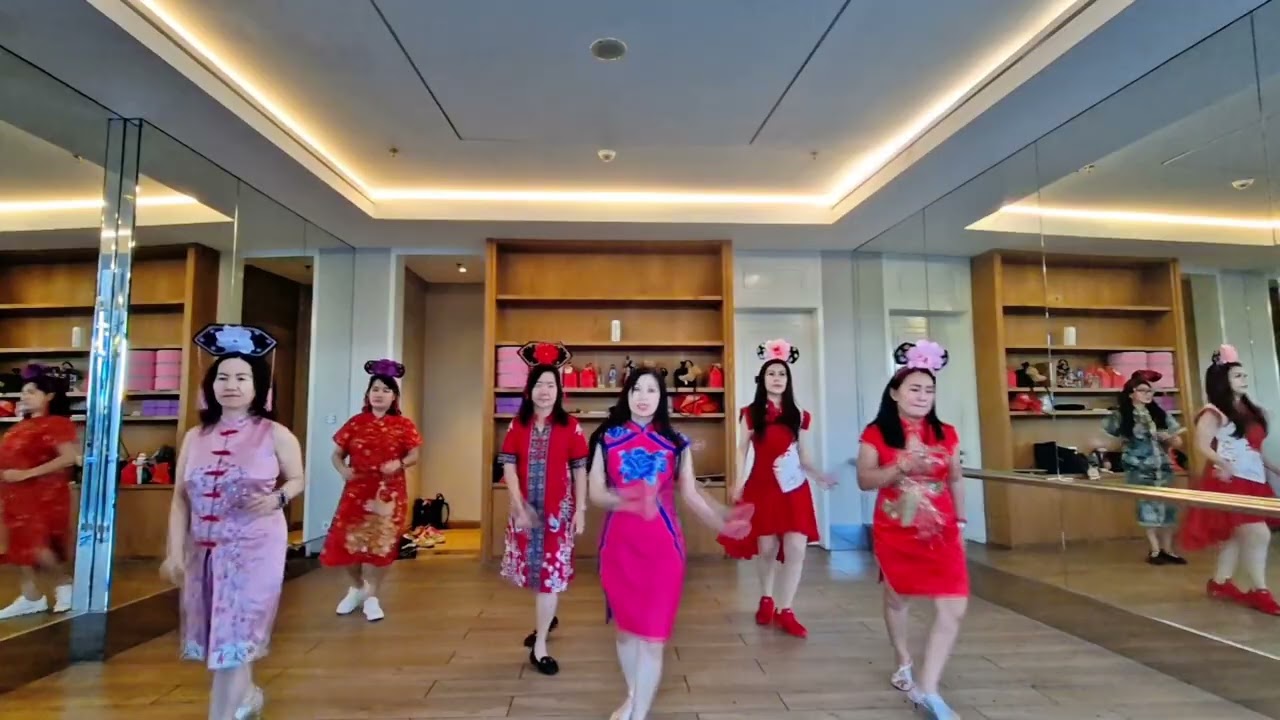 Huan Huan Xi Xi Guo Da Nian  Line Dance | Choreo: Heru Tian (INA)
