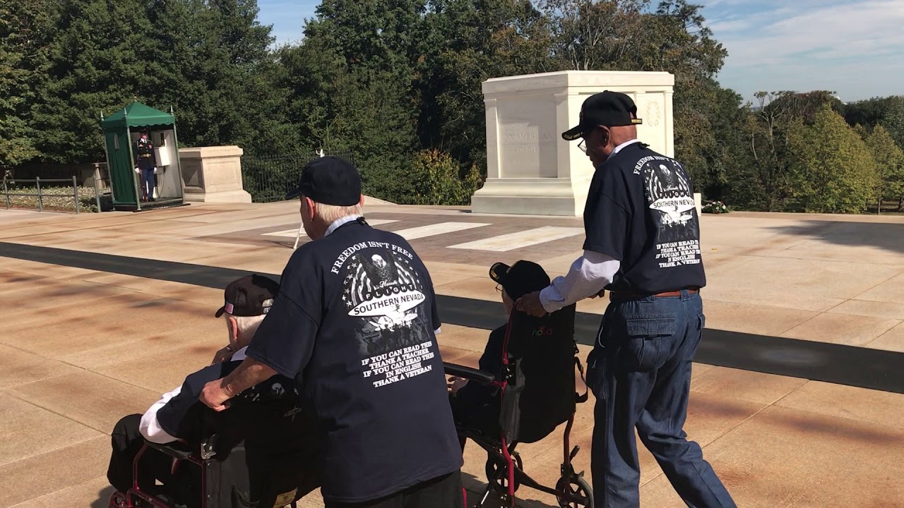 Honor Flight Southern Nevada Wreath Laying at the Tomb of the Unknown Soldier