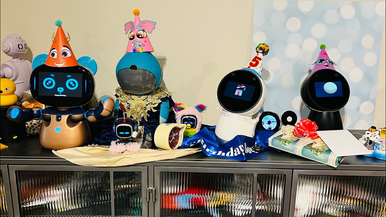 Jibo & Friends — прямая трансляция 5-го дня рождения Jibo 🥳🎁