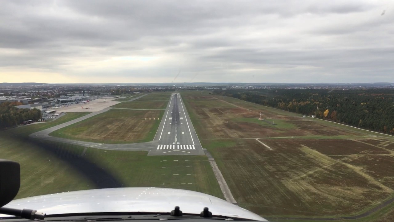 Anflug Airport Nürnberg (Albrecht Dürer) mit einer Cessna C-172 R