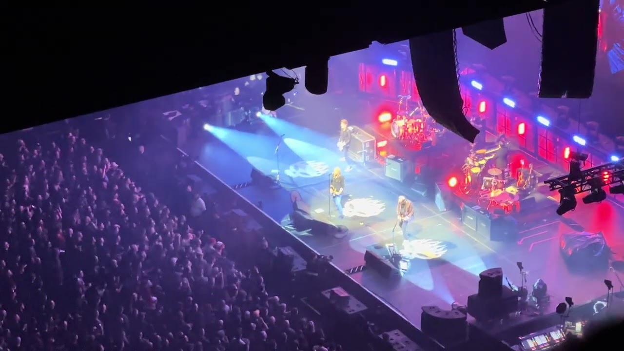The Offspring - Want you bad | Live 4K in Montreal, QC (2026)