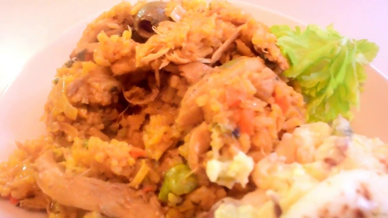 Arroz con Pollo Estilo Panameño|