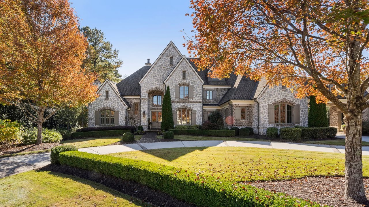 Step Inside This Dream House @885 Vista Bluff Drive