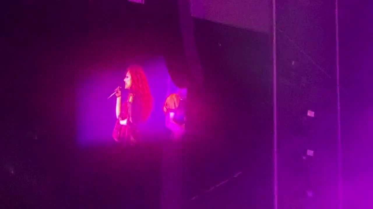 Chappell Roan - Guilty Pleasure (Forest Hills Stadium, 09-21-25)