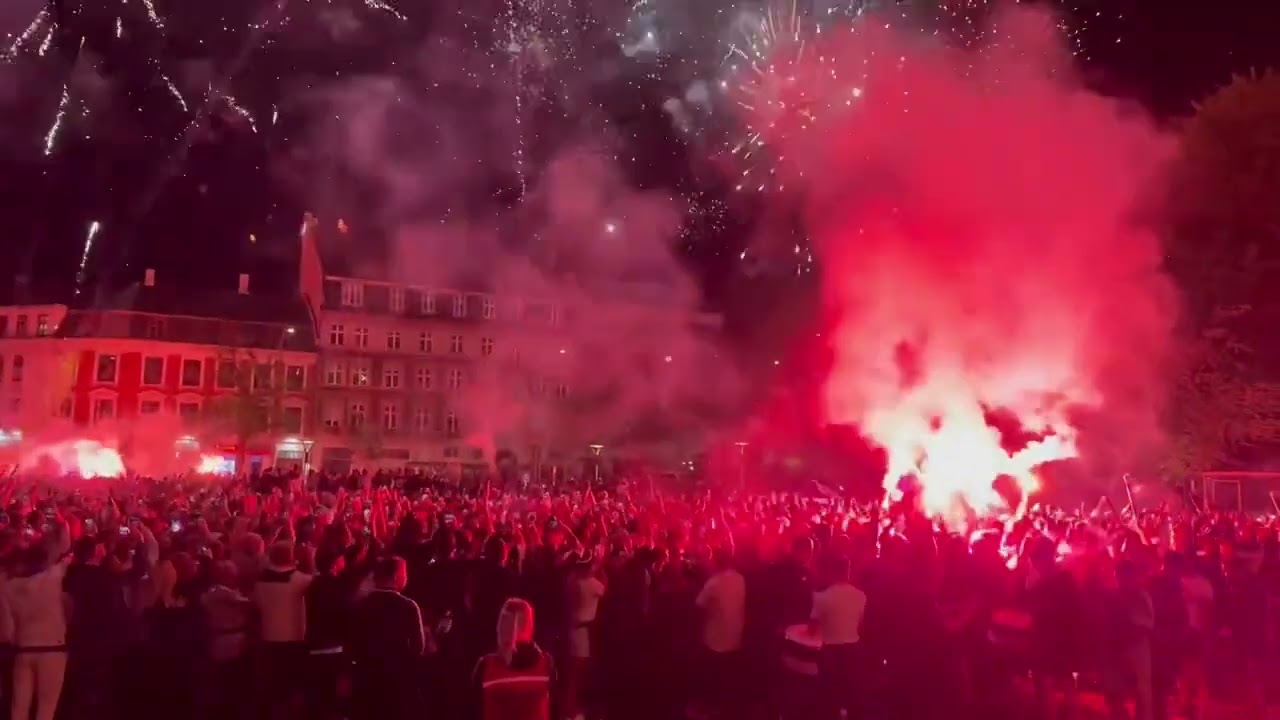 FCK-FANS FEJRER DET DANSKE MESTERSKAB