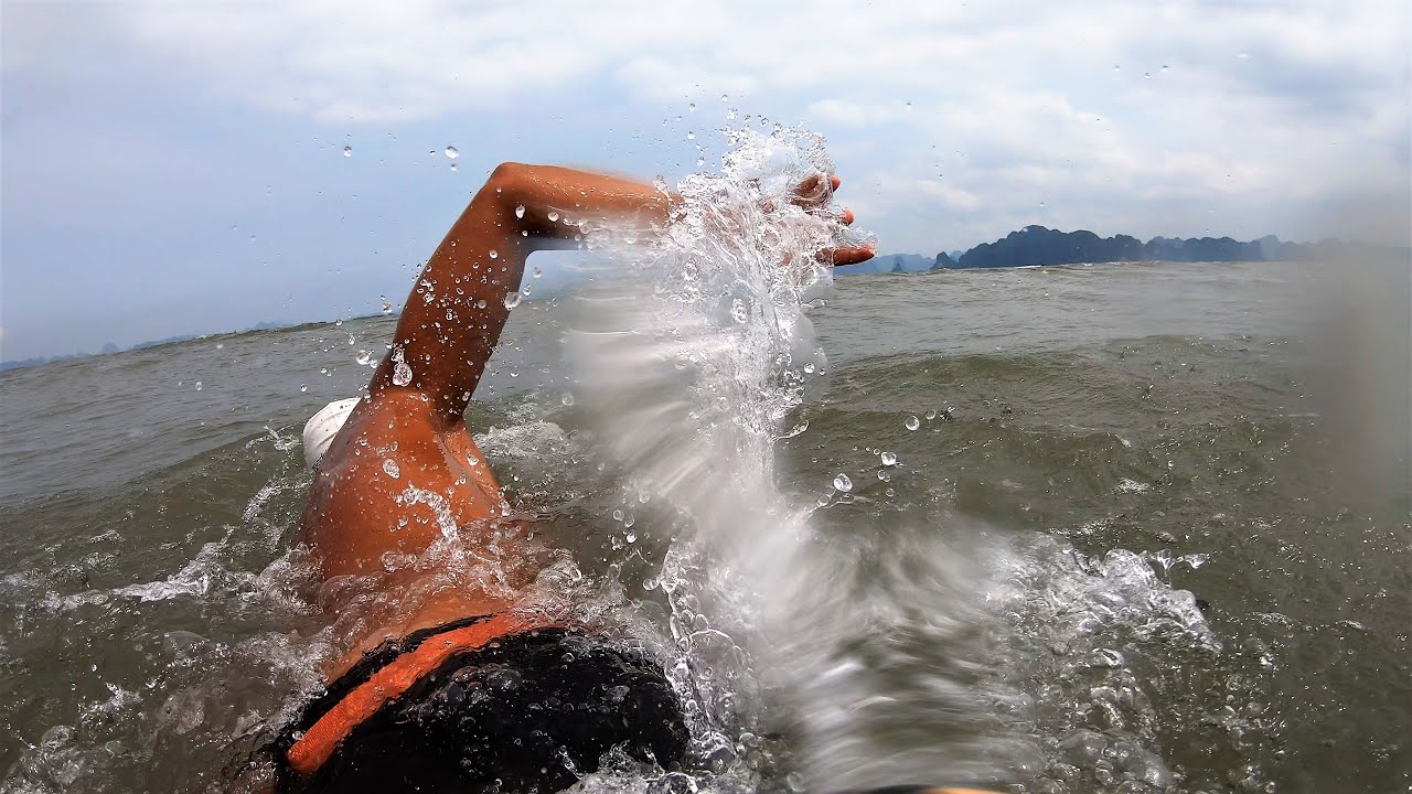 S&eacute;ance de nage en eau libre de 7.34 km Bai Chay Halong Vietnam Mai 2020