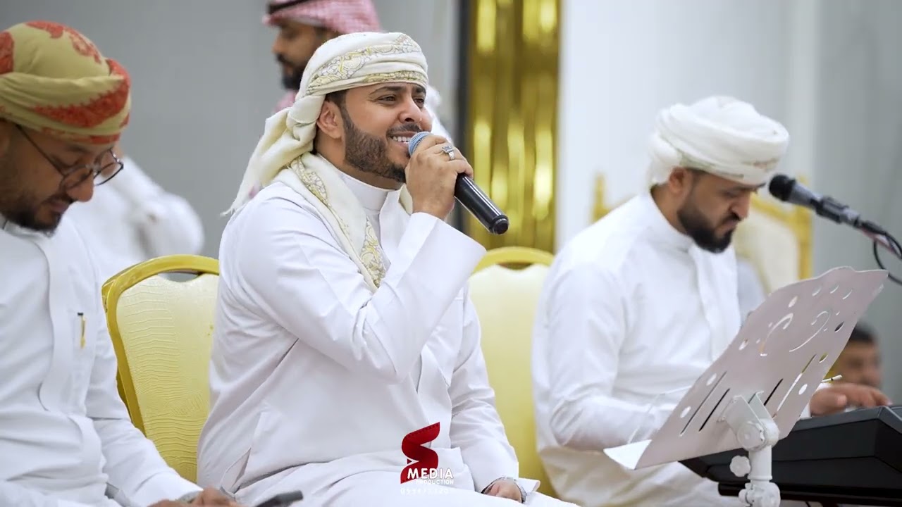 جلسة طربية ولا اروع مع الفنان بسام البارع ورقص احلى تراث ( الناس عليك - معي صديق احنجة  )