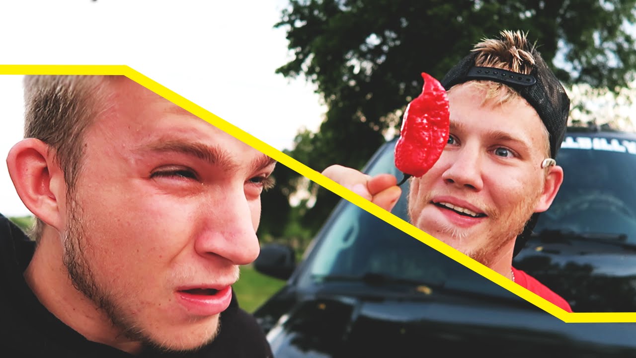 EATING WORLDS HOTTEST PEPPER!!!