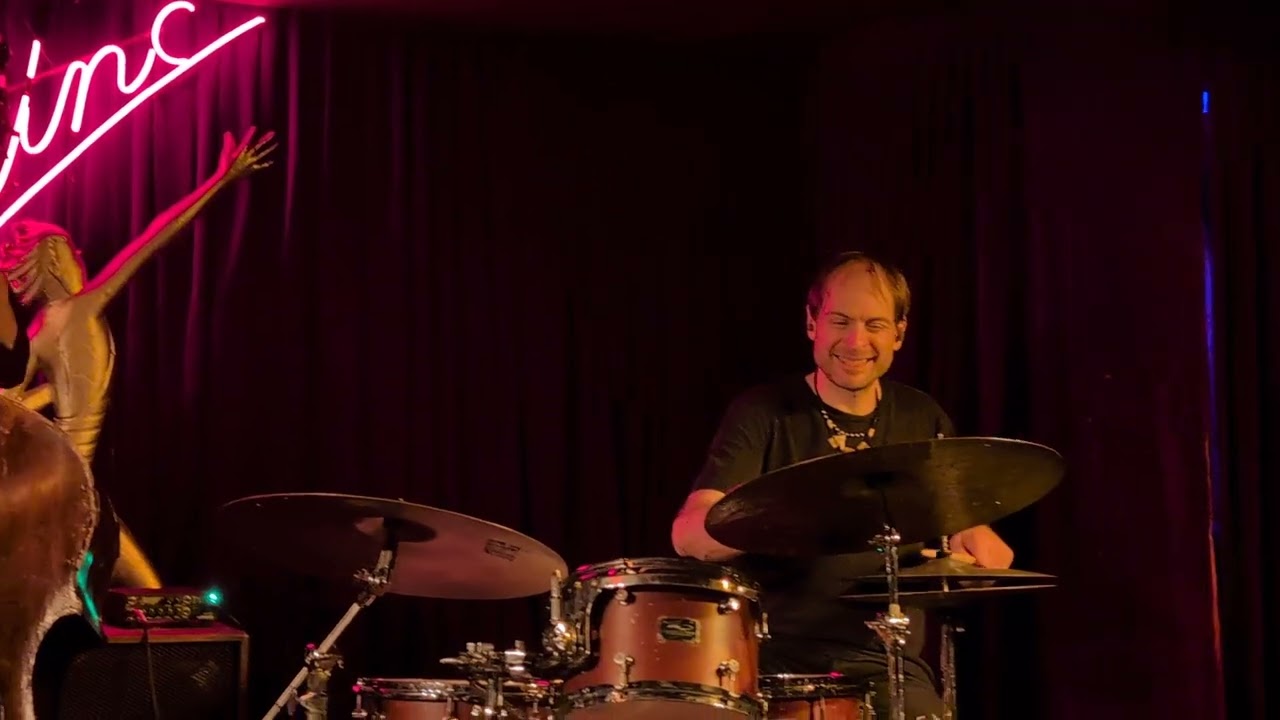 PMH - Jean-Michel Pilc, François Moutin, Ari Hoenig - Giant Steps in 5/4