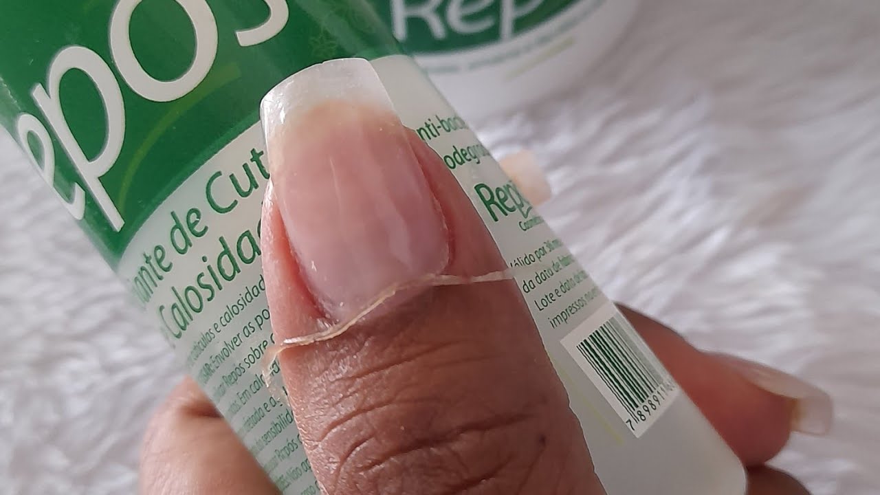COMO USAR AMACIANTE E AMOLECEDOR DE CUTÍCULAS  REPÓS/ NÃO  AMARELA AS UNHAS.