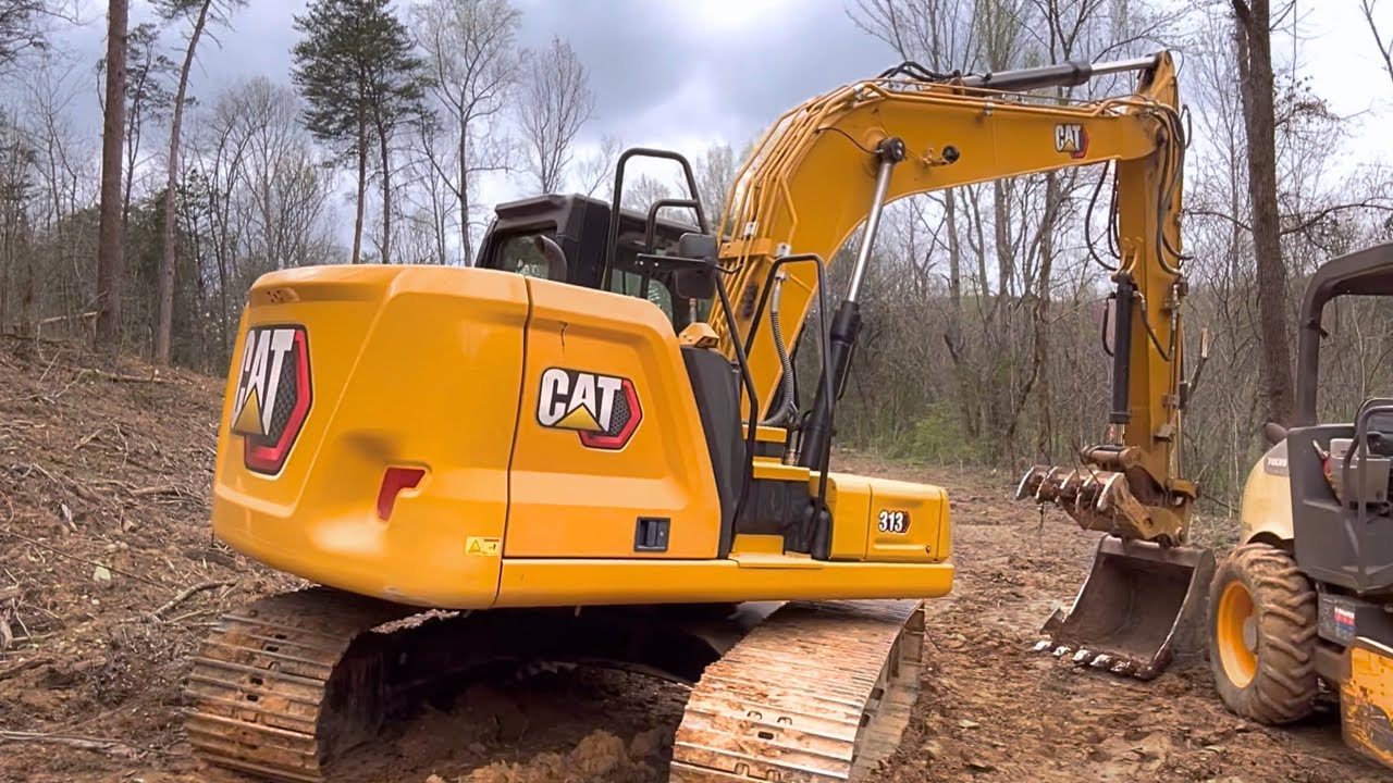 A MAJOR BREAKDOWN OR A SIMPLE REPAIR? WHAT HAPPENED TO THE CAT 313?