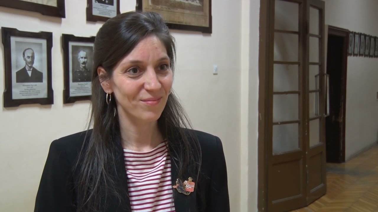 Kultura: Ženski vokalni sastav  Res Miranda u Prvoj kragujevačkoj gimnaziji