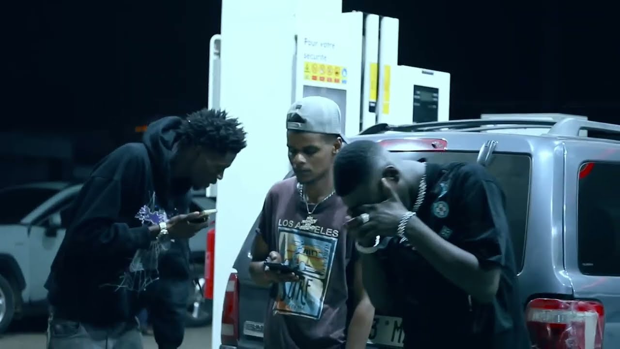 Lord Makhaveli ft Américain Den - Prada [ Official Video ]