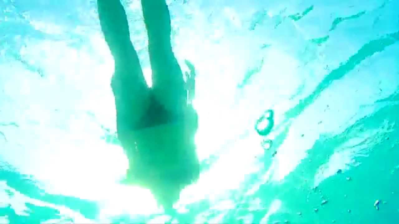 Catrinel Menghia | World Swimsuit