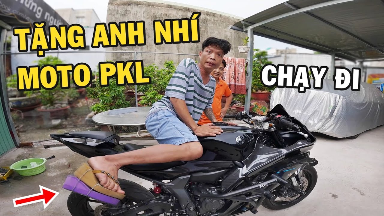 Anh Nhí Betta được tặng Moto PKL nếu chống chân tới - Cái Kết Bất Ngờ!