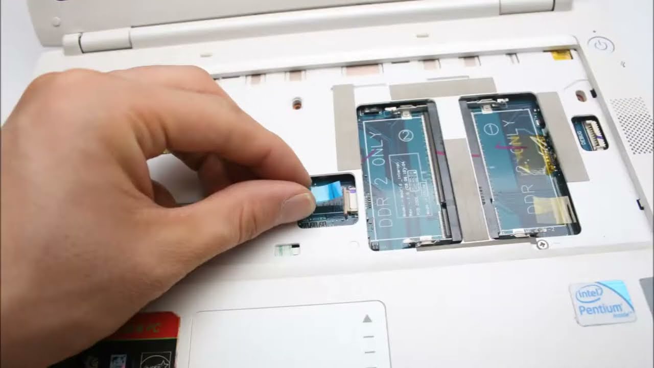 SAMSUNG SENS Q210 노트북 분해(Laptop disassembly)