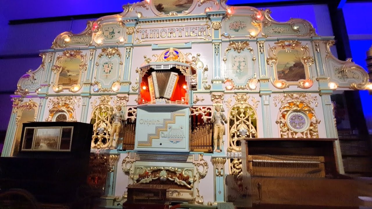 92 key Mortier dance organ (no.977) - The Grange / July 2024