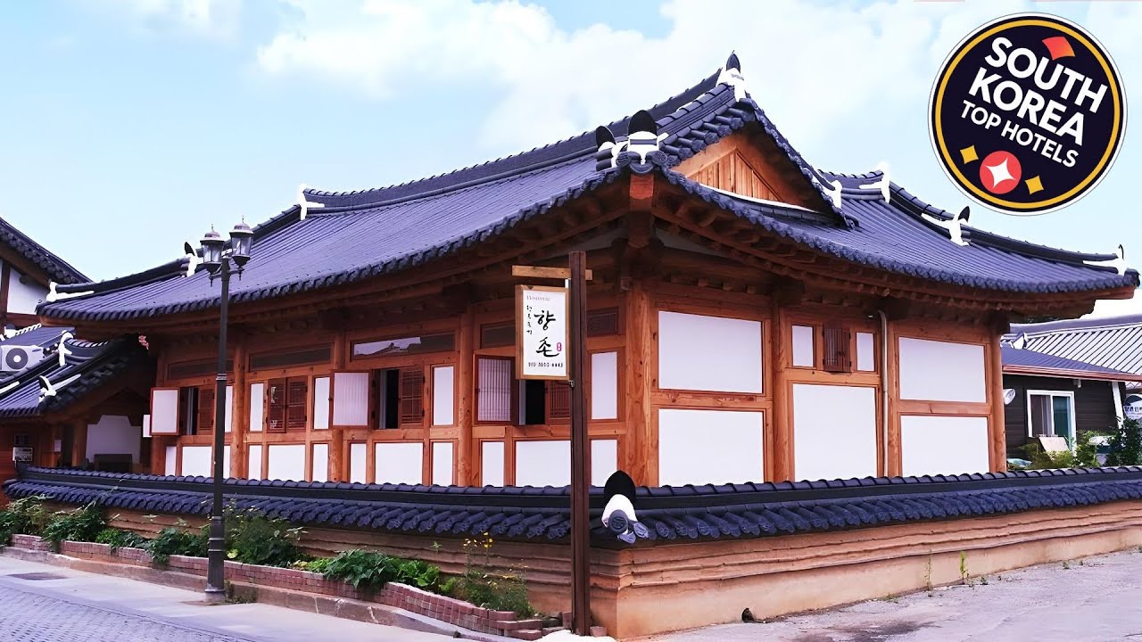 Jeonju Hanok Maeul Sukbak Hyangchon | Jeonju-si, South Korea | Hotel Review 🏩