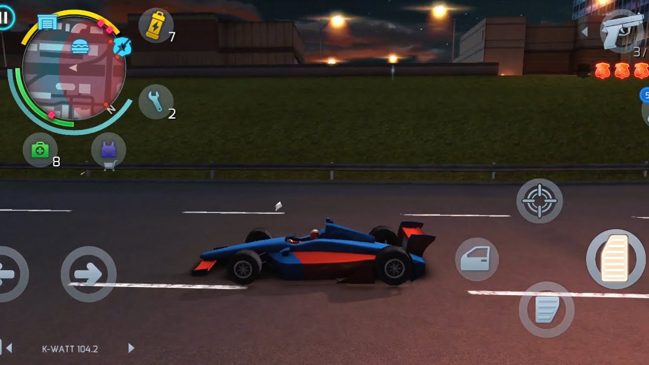 Robando un auto formula en Gangstar Vegas XD.