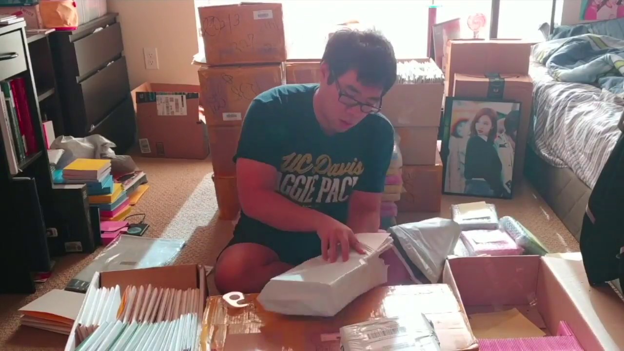 Here's What It Was Like Managing a 251 Album 