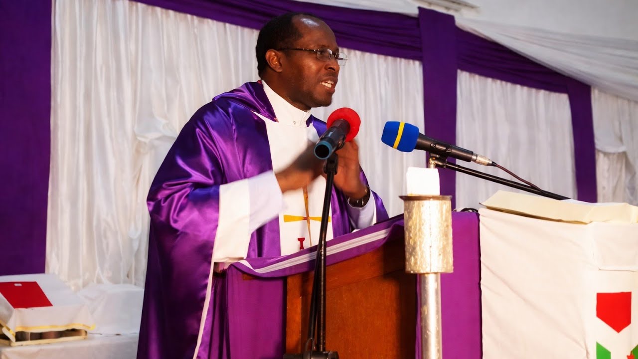 ⚠️BIRAKOMEYE!🙅🤫✍️USHAKA SLOGAN UJA MU MUGAMBWE,USHAKA UKURI NAHO UJA MURI EKLEZIYA /Père Amando KANA