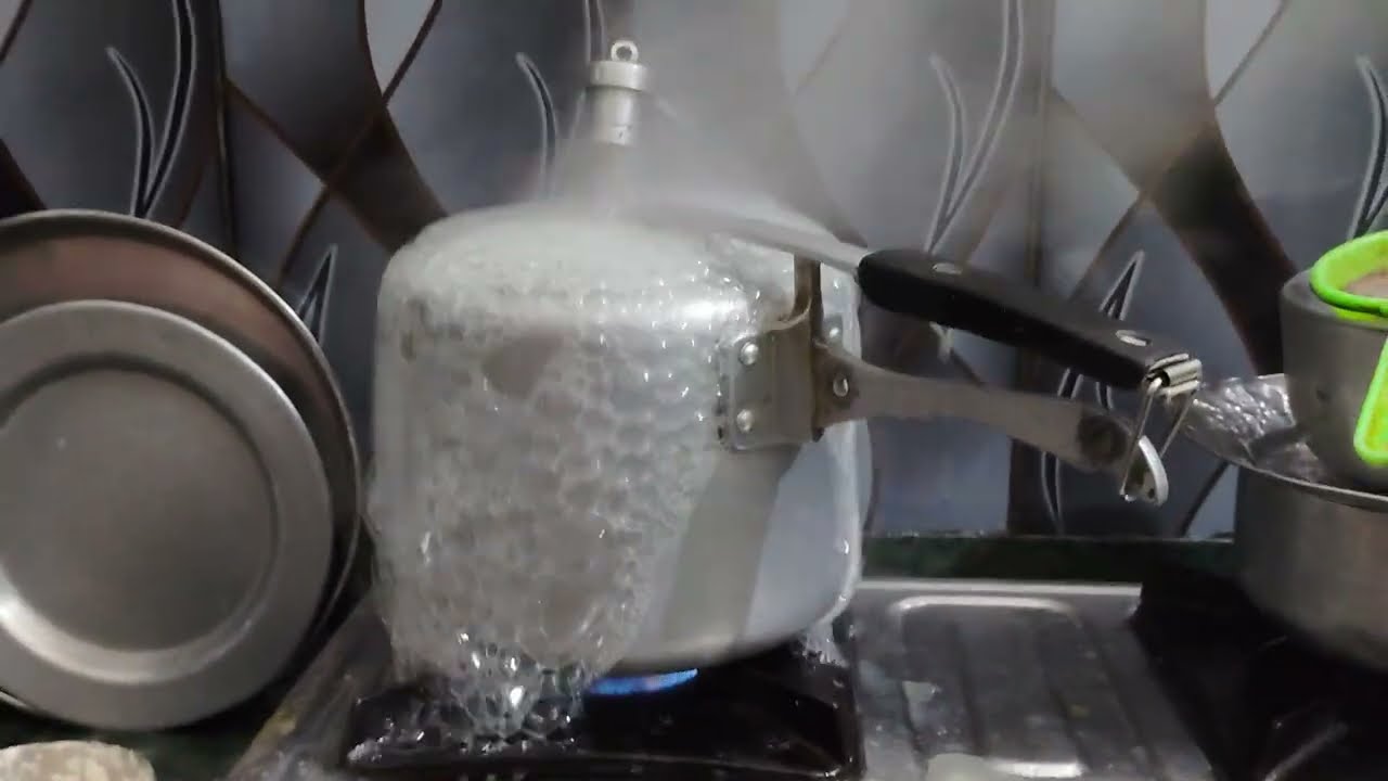 Super fast steam out of pressure cooker whistle sound video #video