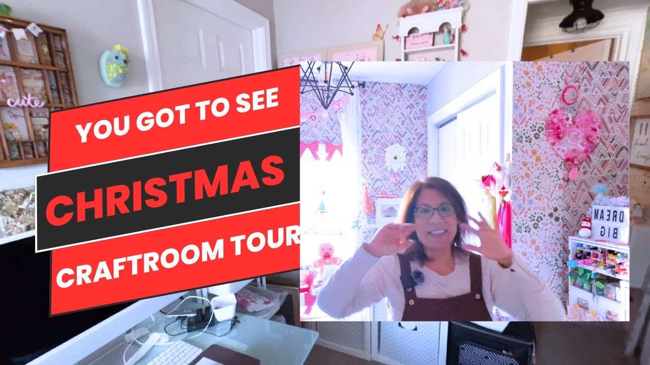 You got to see this Christmas Craftroom Tour