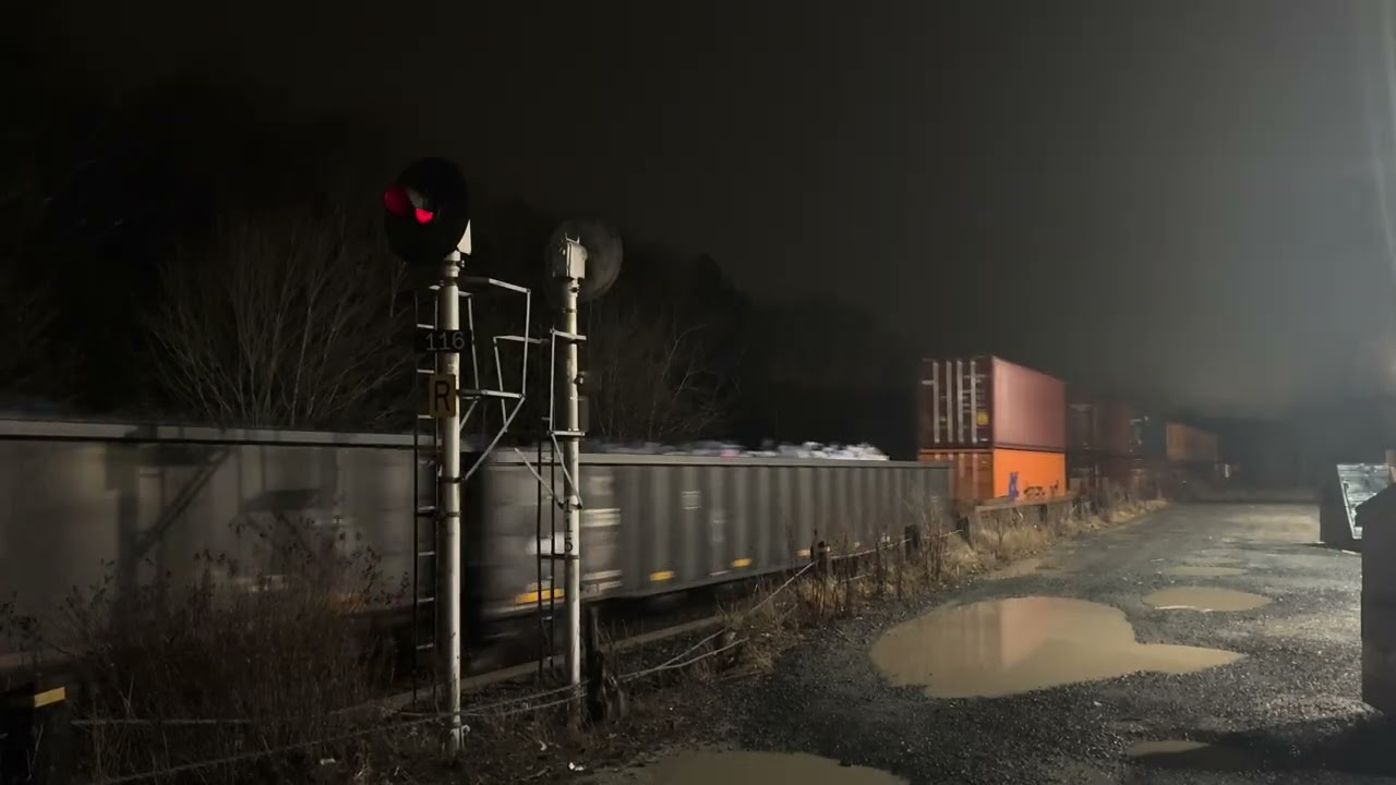 EMDX 7219 trailing!!! CN Z121 - Rocky Lake, NS ft. @halifaxcnrailfanner !