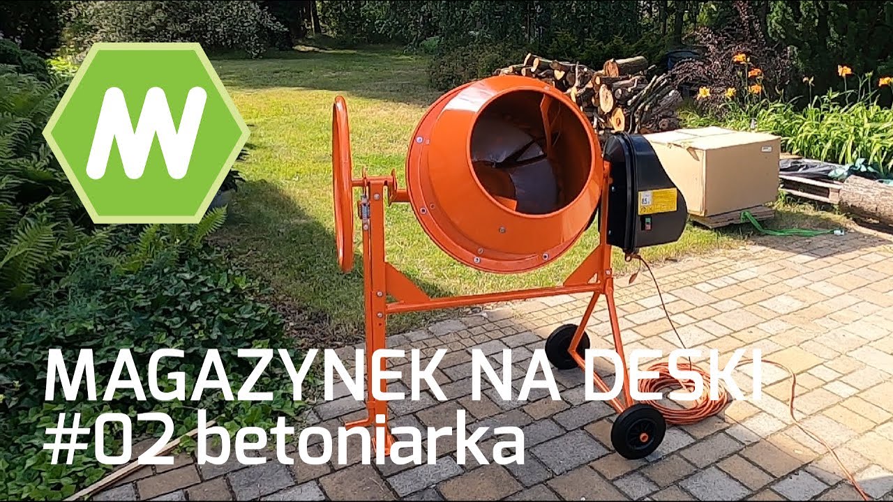 Magazynek na deski. Budowa #02 betoniarka