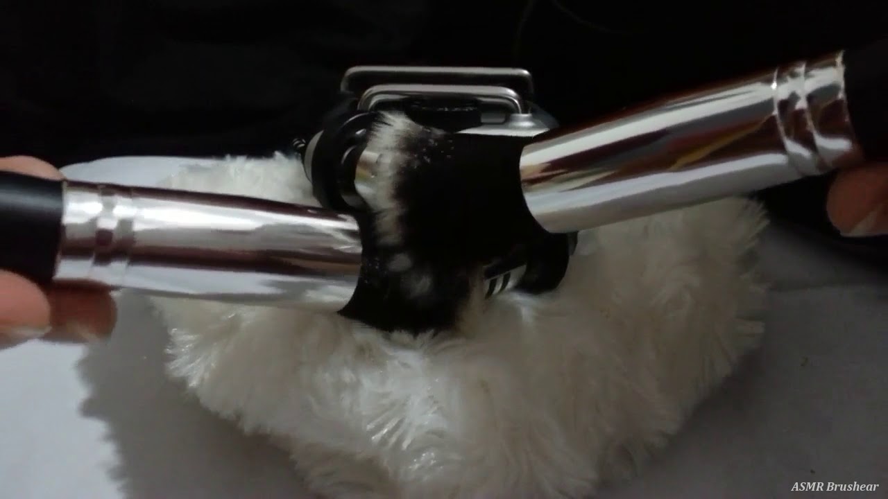 [ASMR] Rough Mic Brushing with Make Up Brush (1)