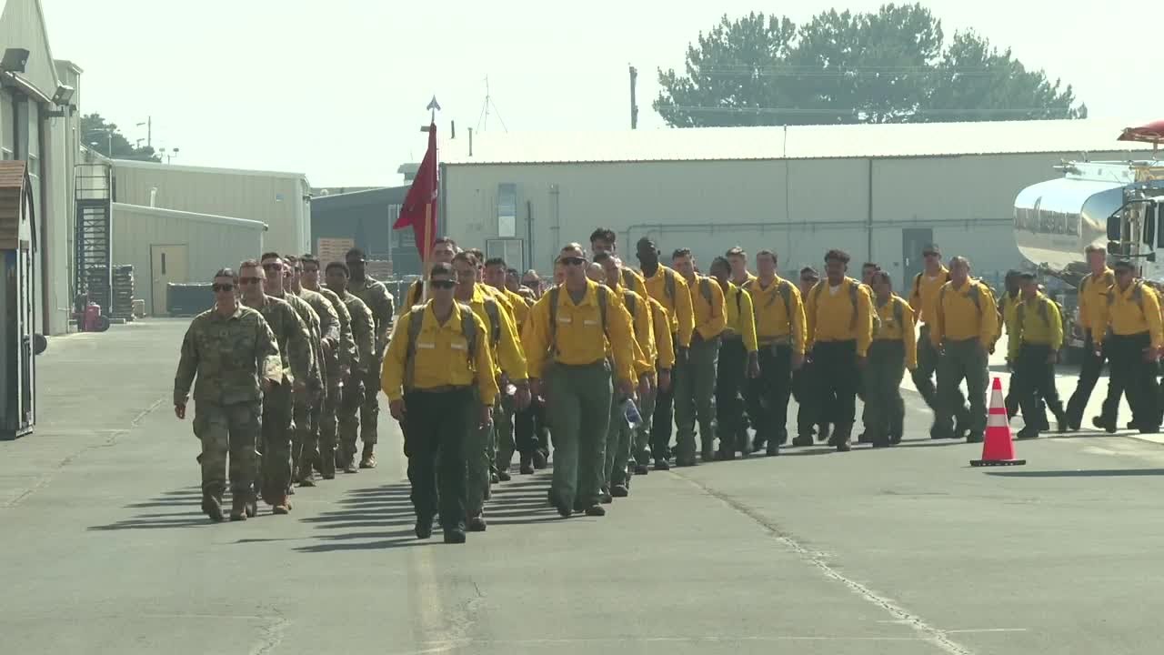 Active-duty military firefighters arrive in Boise to help fight Idaho wildfires
